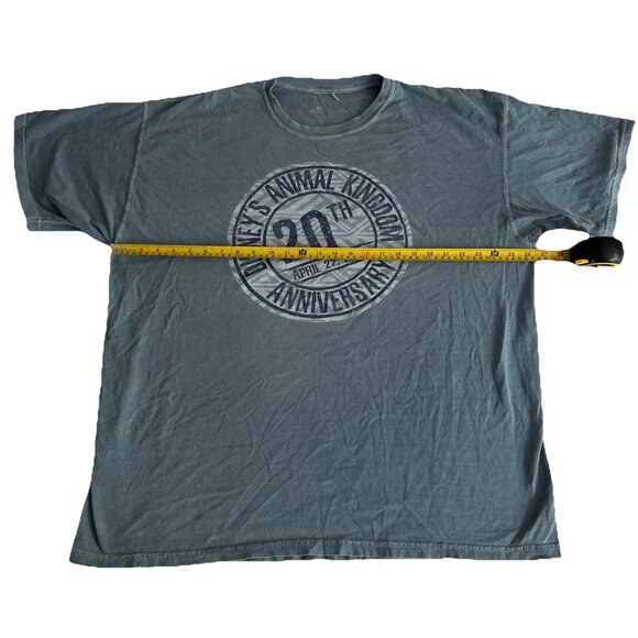 Disney's Animal Kingdom 20th Anniversary April 22 2018 2XL Blue T-Shirt RARE - Picture 5 of 8
